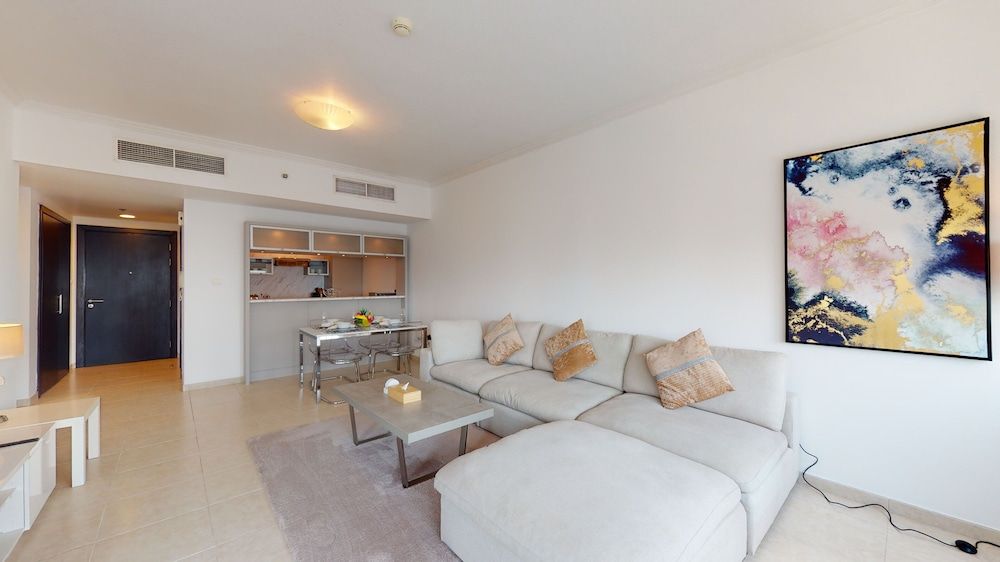 Al Majara 2- 2701 Comfort Apartment 16