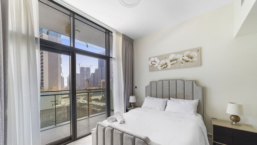 undefined WelHome - Chic Apartment in Liveliest Area in Business Bay 5