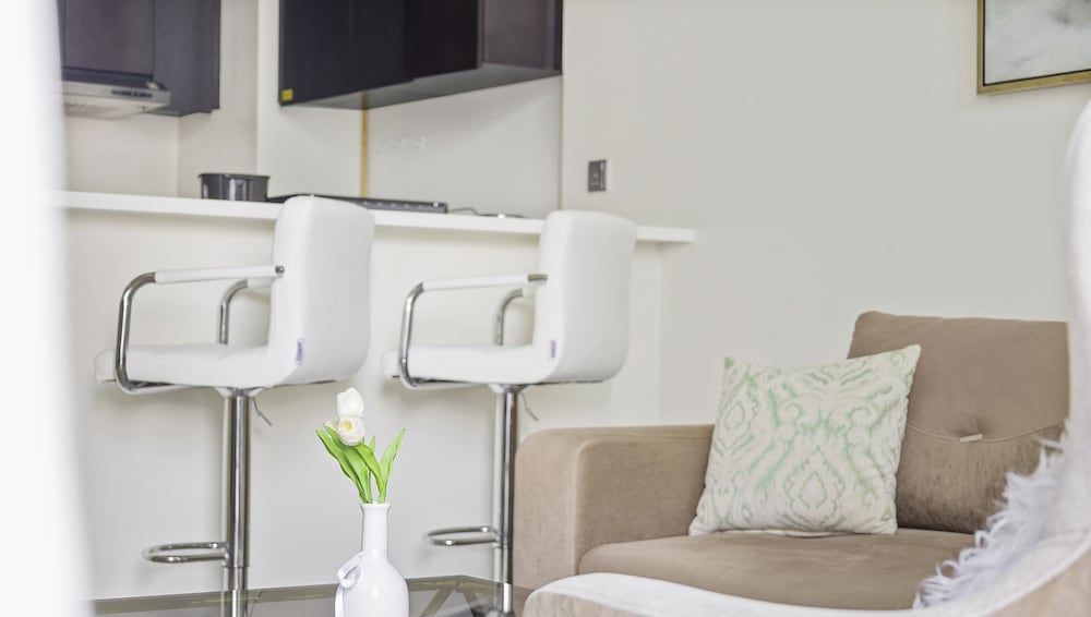 WelHome - Chic Apartment in Liveliest Area in Business Bay Design Apartment 11