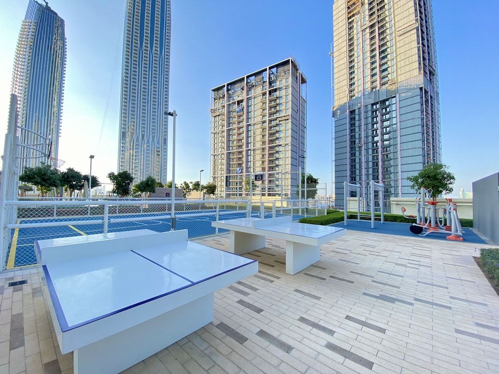 undefined LuxBnB Creek Rise Tower Harbor Views 4