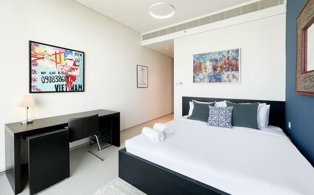 2B-Address JBR-2702 Apartment 2