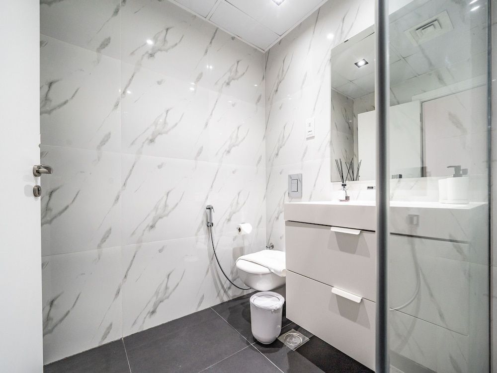 Luxury Waterfront Apartment with Beach Access Comfort Apartment 30