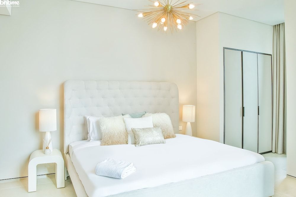 2B-Address JBR-4506 Apartment 2