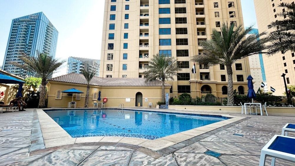 undefined HiGuests - Amwaj 4 3