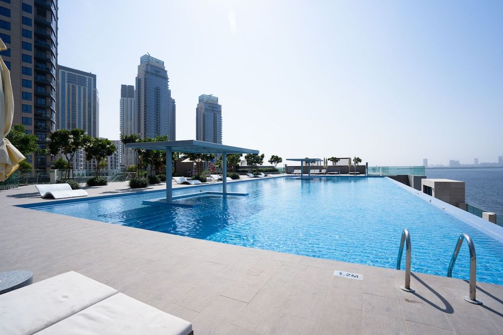 undefined Nasma Luxury Stays - The Grand 10