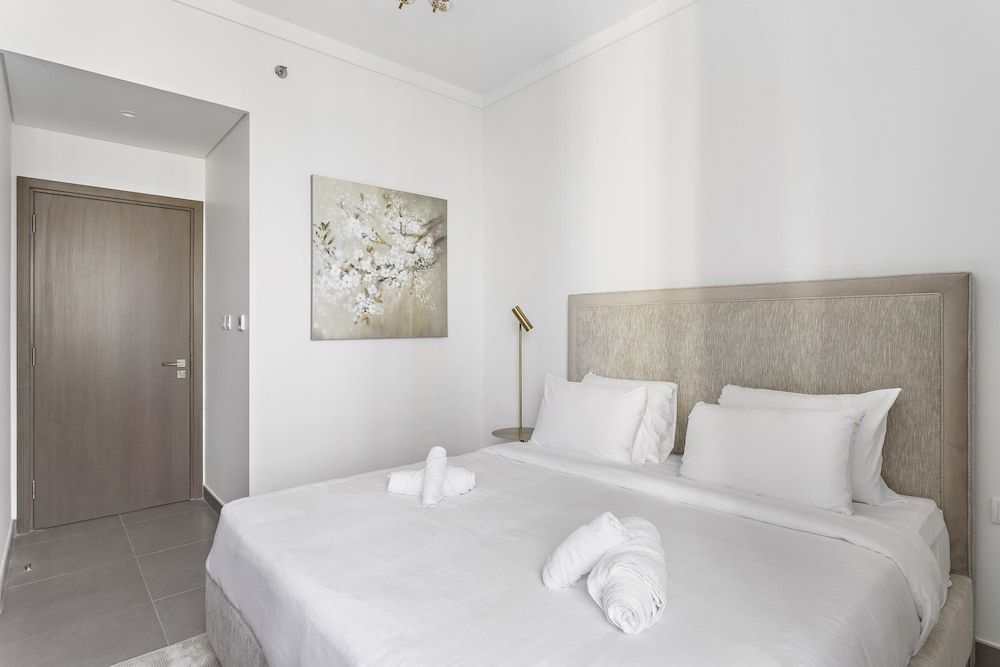 undefined WelHome - Luxe Apartment With Incredible View on Dubai Creek 3