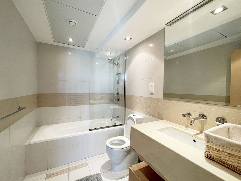 Park Island - Blakely 2502 Exclusive Apartment 14