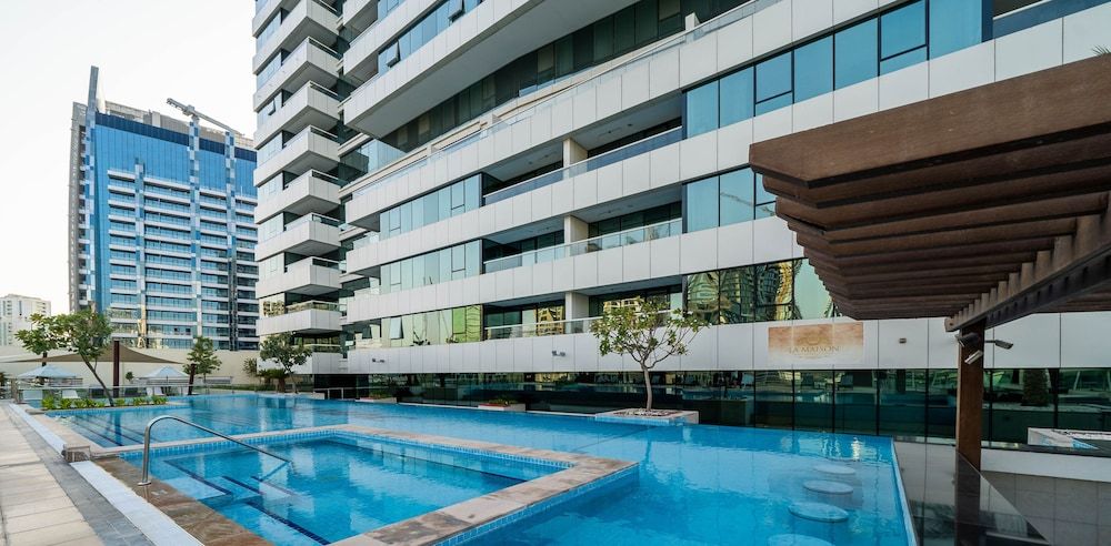 undefined KOHH – Studio in DAMAC Maison Canal Views 3
