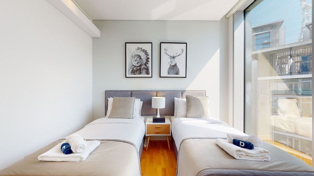 Bluewaters 4-606 Exclusive Apartment 2