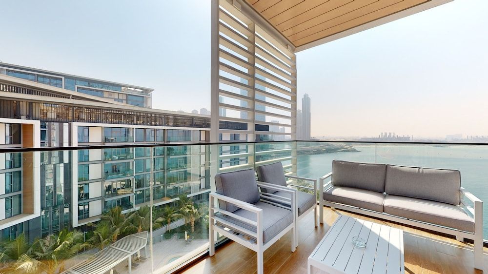 Bluewaters 4-606 Exclusive Apartment 10