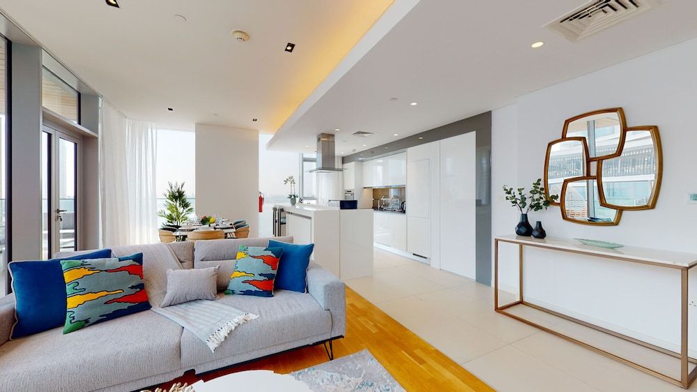 Bluewaters 4-606 Exclusive Apartment 20