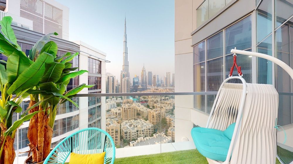 2201 Bellevue Towers Superior Apartment 34