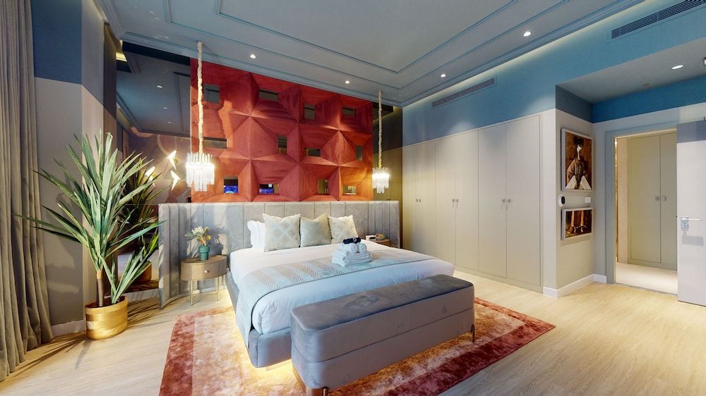 undefined 2201 Bellevue Towers 6