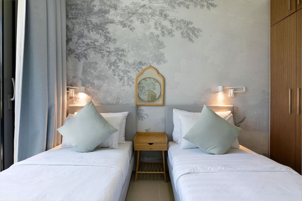 Maison Privee - Serene Apt w/ Large Patio Cls to Bluewaters & JBR Comfort Apartment 4