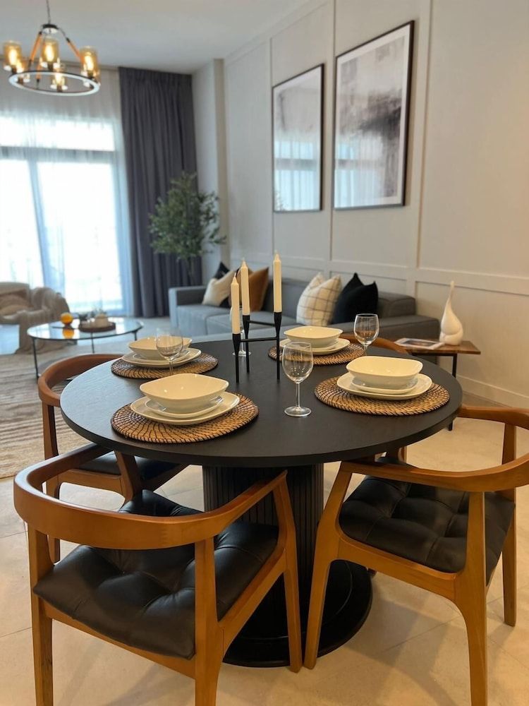 undefined SuperHost - Luxury Apt Amidst Lush Greens in Madinat Jumeirah 9