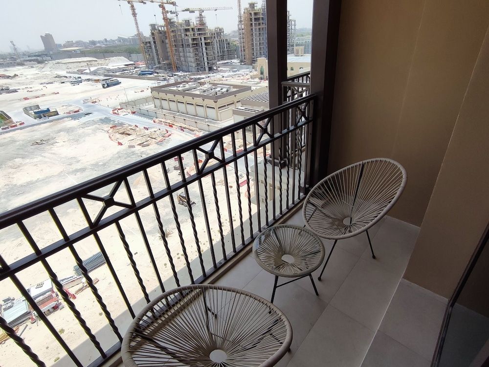 undefined SuperHost - Luxury Apt Amidst Lush Greens in Madinat Jumeirah 2