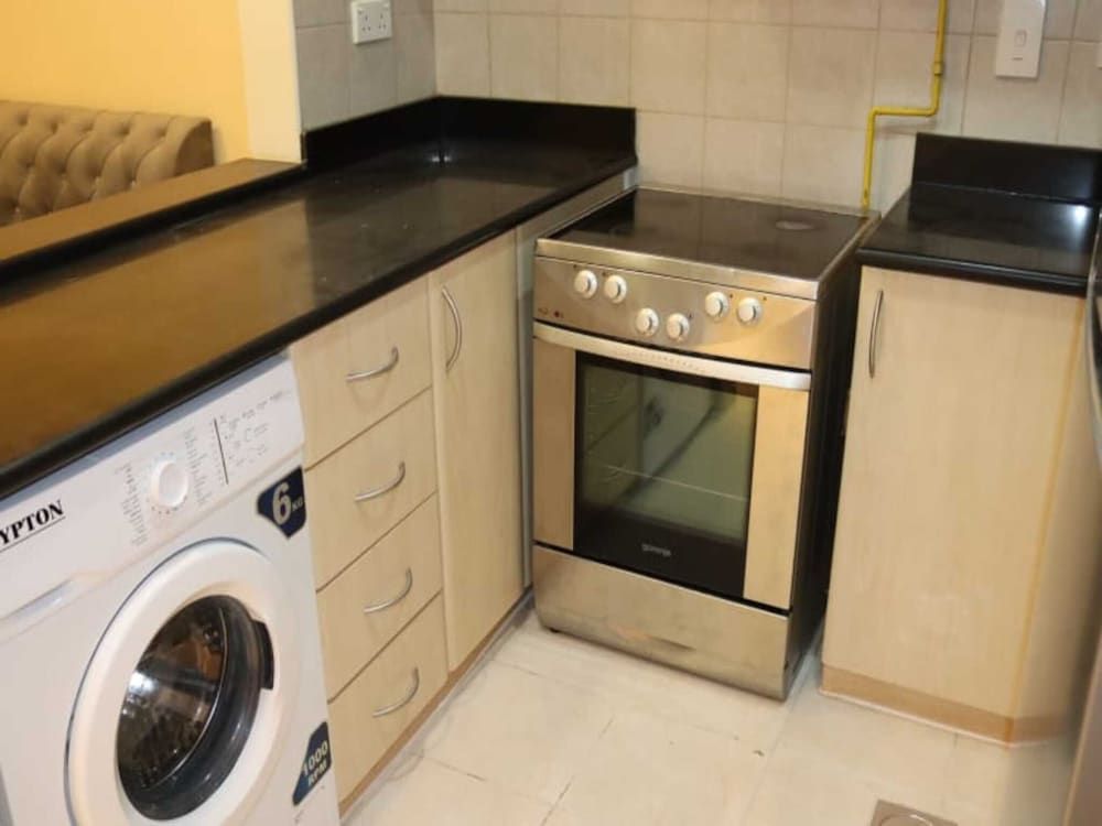 undefined Lovely Studio With Balcony And Free Parking 8