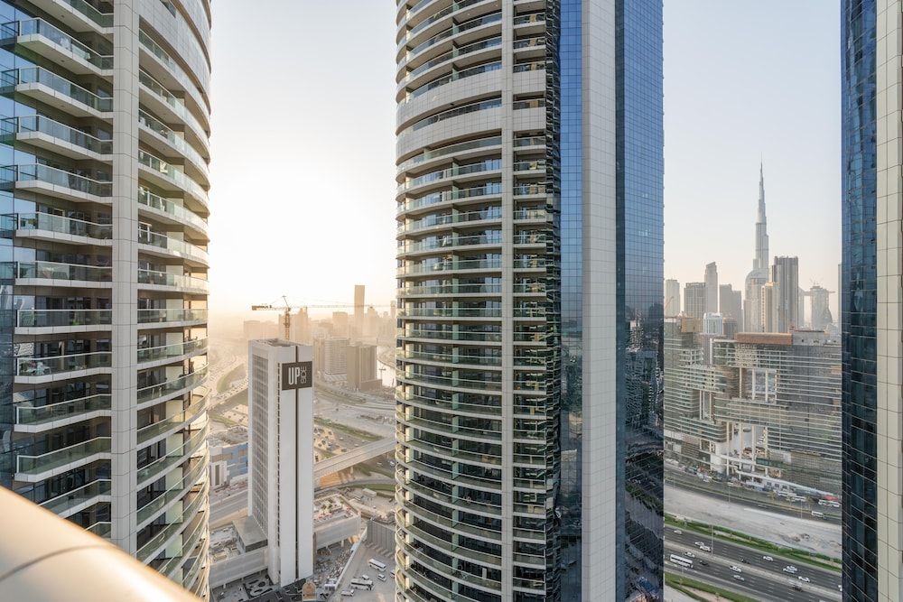 undefined Lux BnB Paramount Tower I Burj Views 5