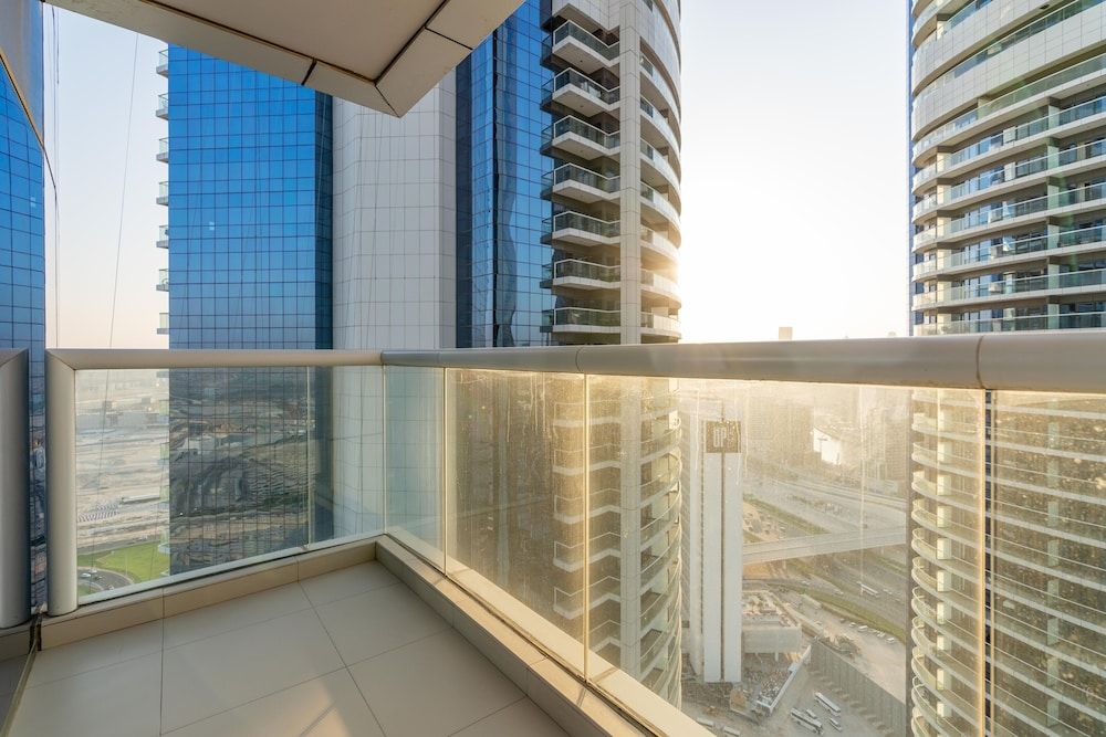 undefined Lux BnB Paramount Tower I Burj Views 2