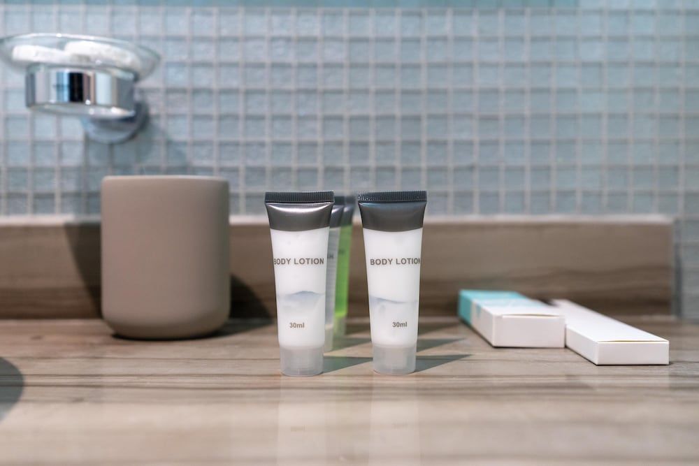 Lux BnB Paramount Tower I Burj Views Luxury Apartment 25