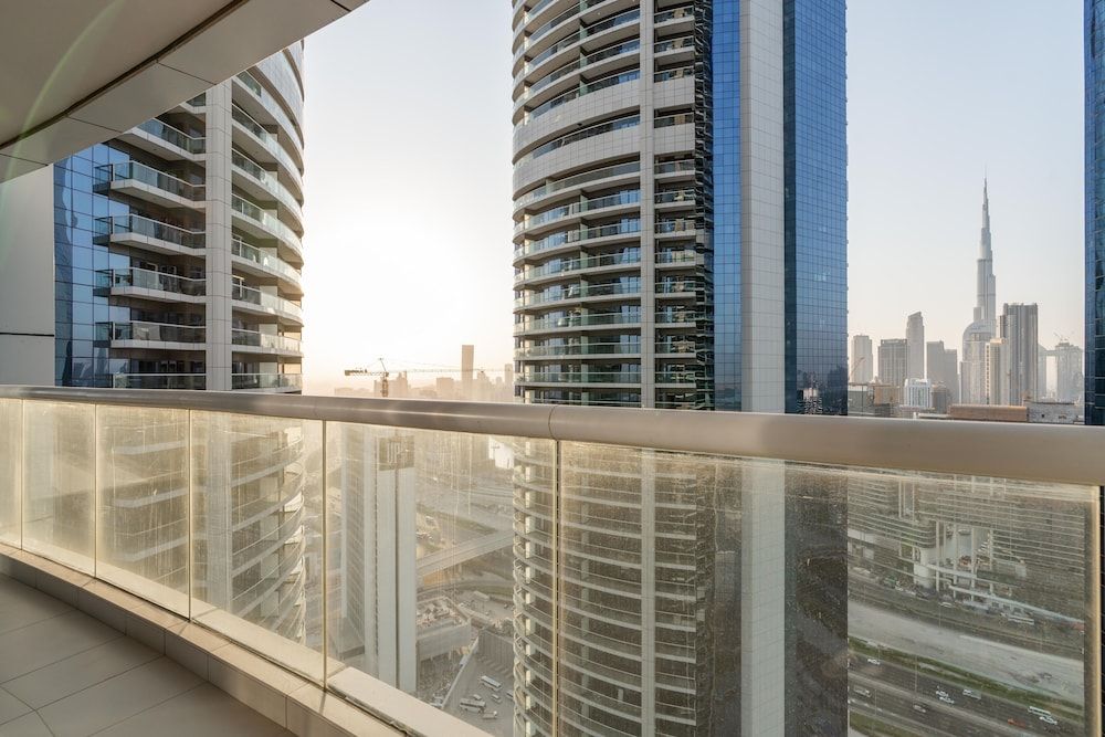 undefined Lux BnB Paramount Tower I Burj Views 3