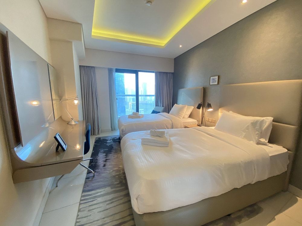 undefined Lux BnB Paramount Tower I Burj Views 7