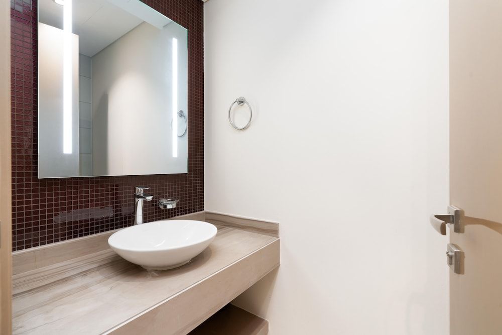 Lux BnB Paramount Tower I Burj Views Luxury Apartment 22