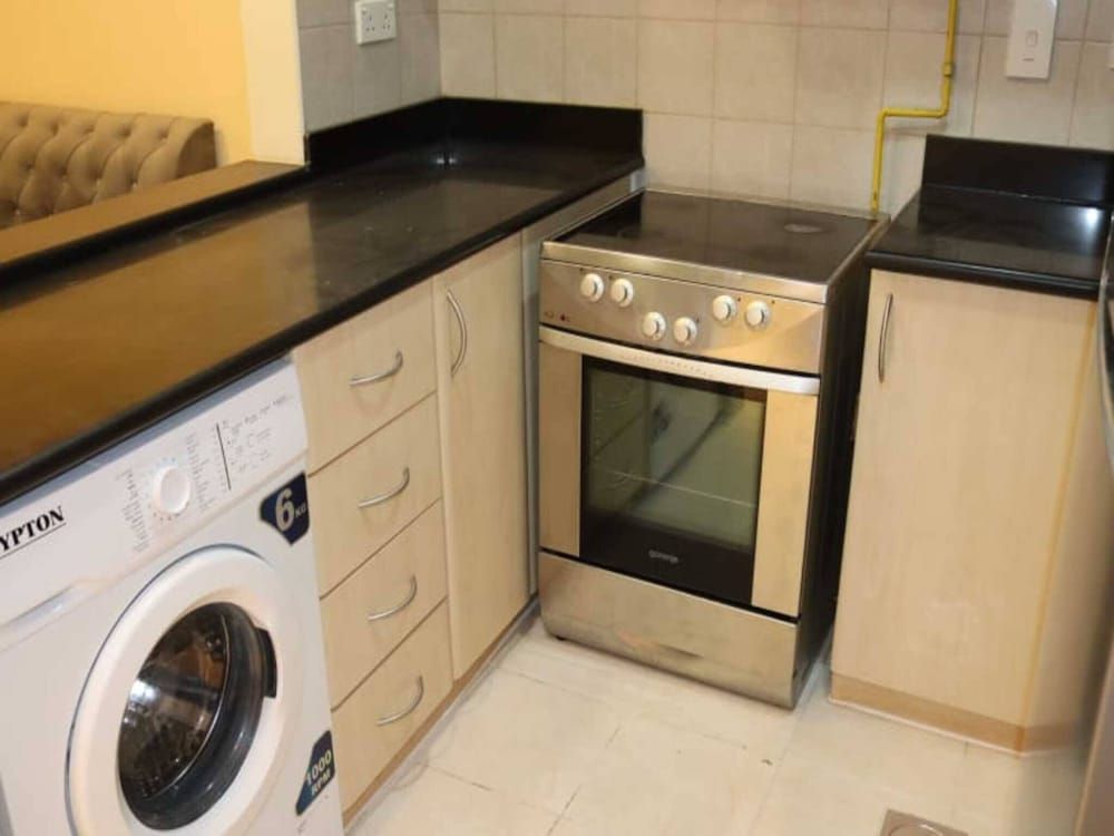 undefined Stunning Family Friendly Studio Close To Dubai Hub 9