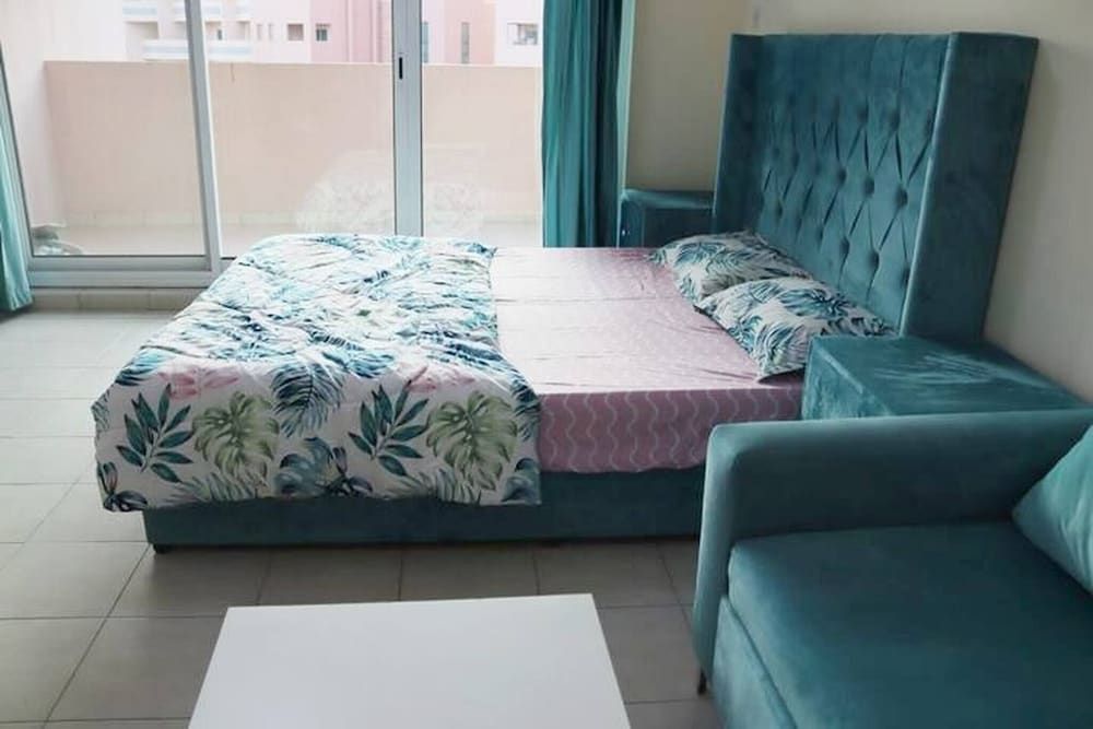 undefined Lovely Family Friendly Furnished Studio With Balcony and Pool 6