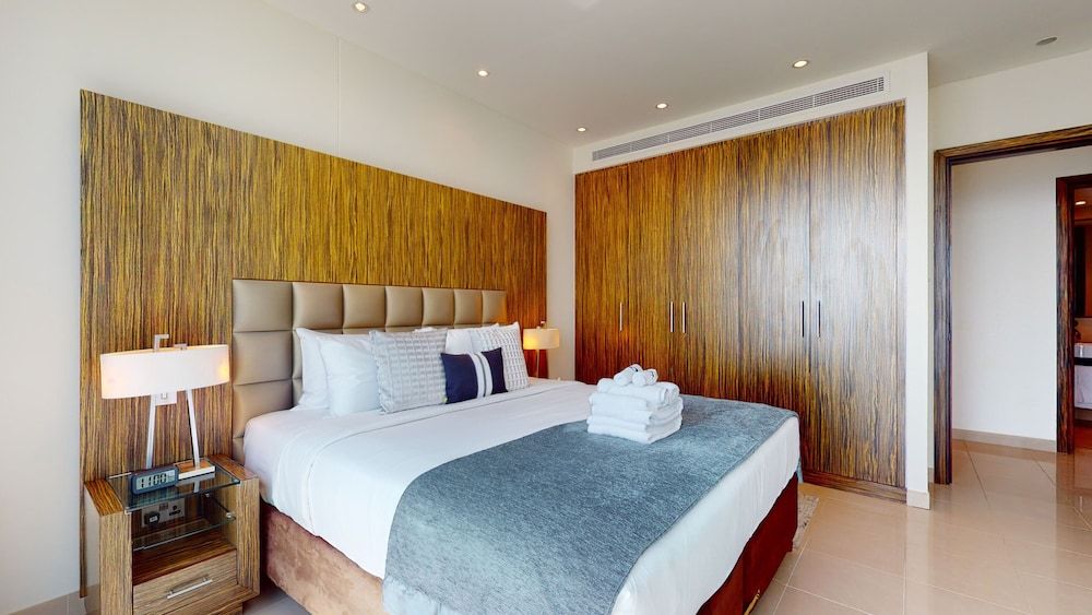 undefined Bonnington Luxury Apartments 4