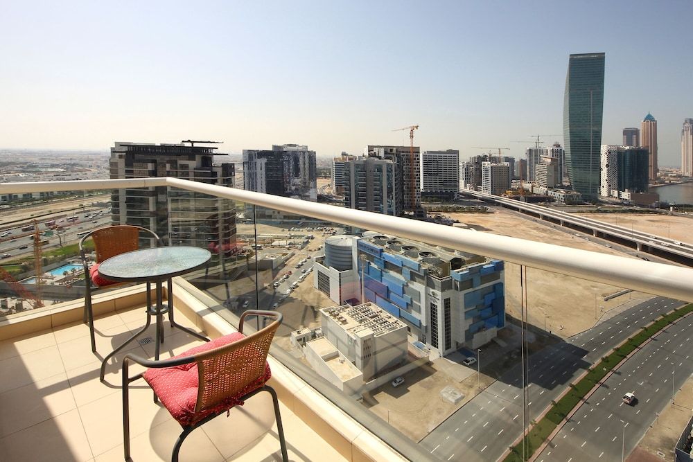 2 Bedroom Apartment in Mayfair Tower Standard Apartment 9