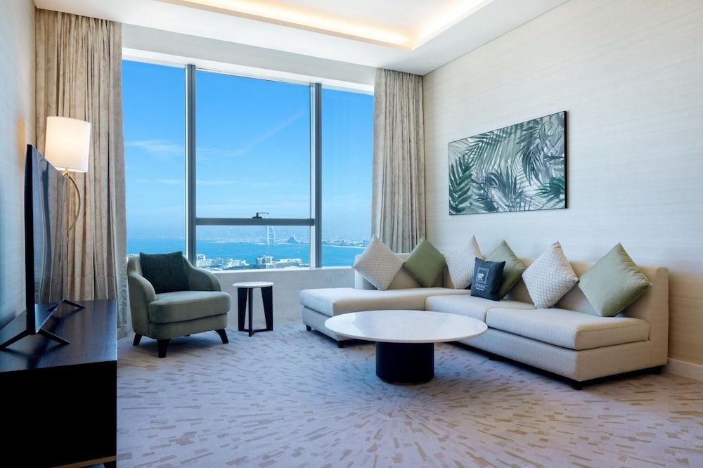 undefined Luxury Apt w Fabulous Views Over Palm Jumeirah 3