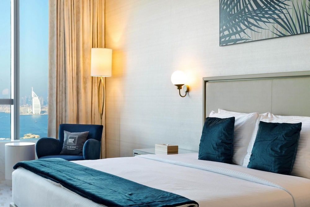 undefined Luxury Studio w Dreamy Views Over Palm Jumeirah 9