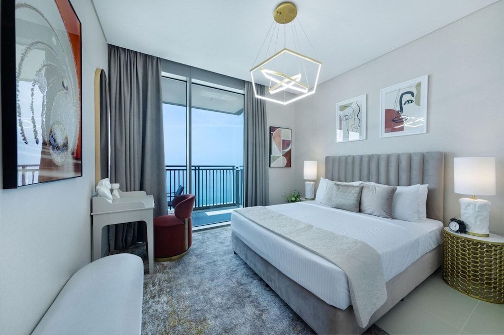 undefined High-class Apt in Dubai Marina w Full Sea Views 10