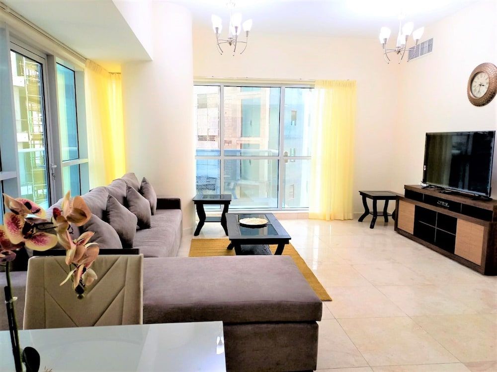 undefined Stunning 1bedroom With Balcony in Business Bay 7