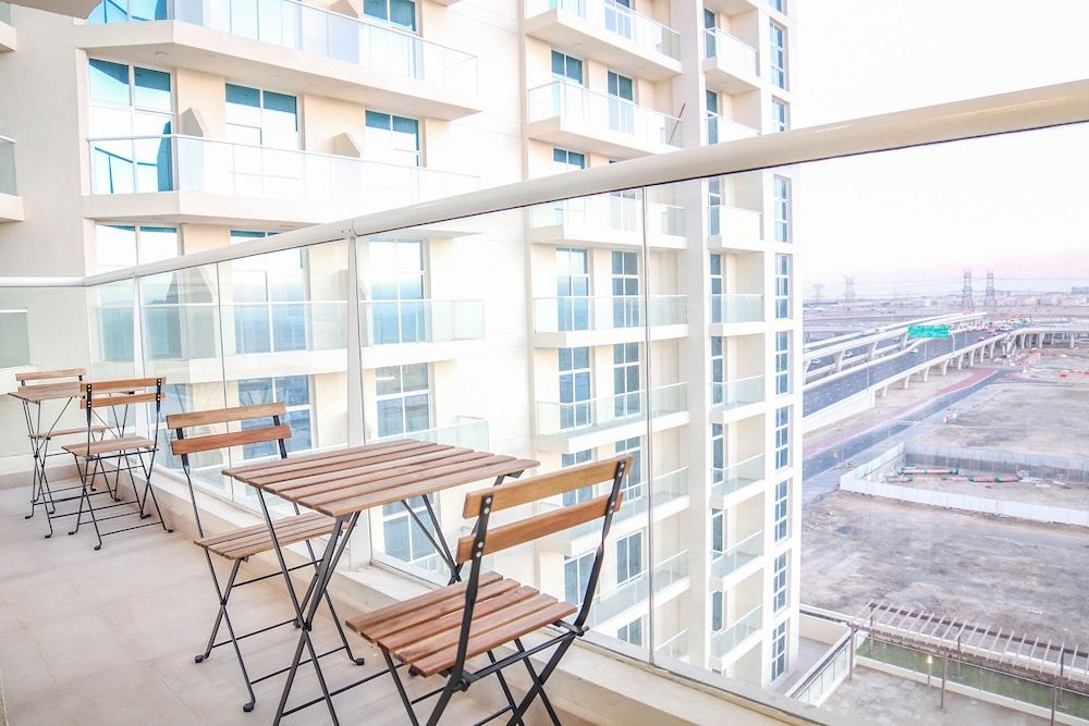 2 Bedroom Apartment- Azizi Plaza Standard Apartment 11