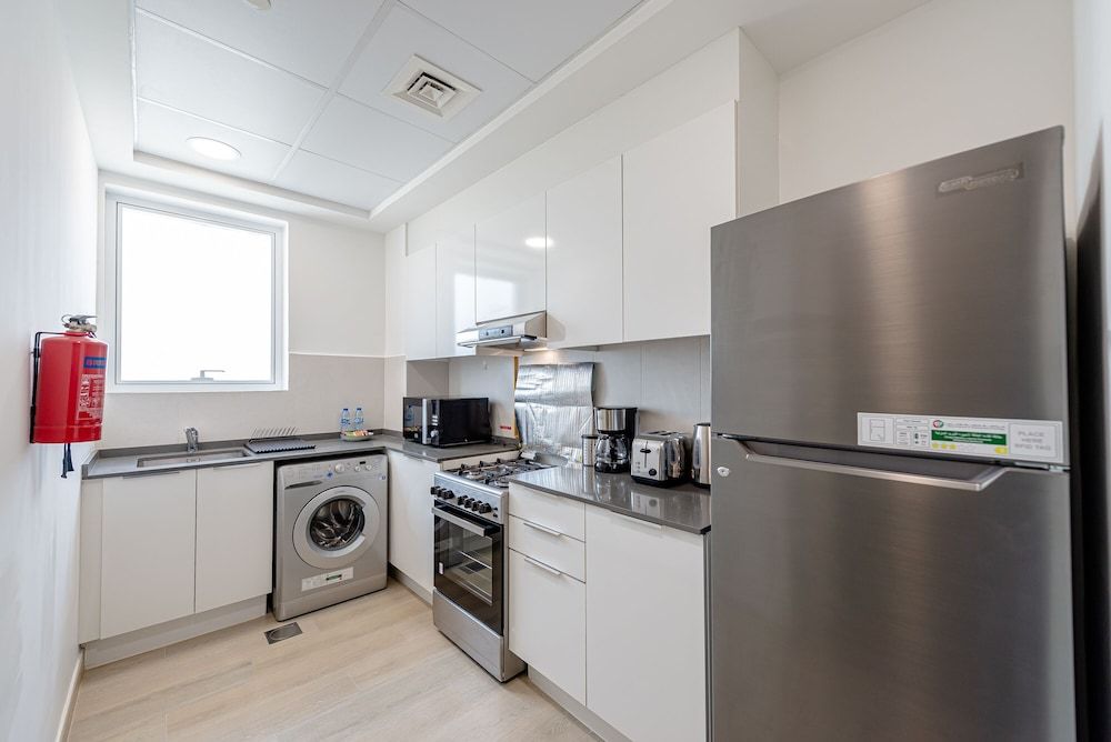 undefined Marco Polo - Park and Skyline Views From this Cozy Apt in JVC