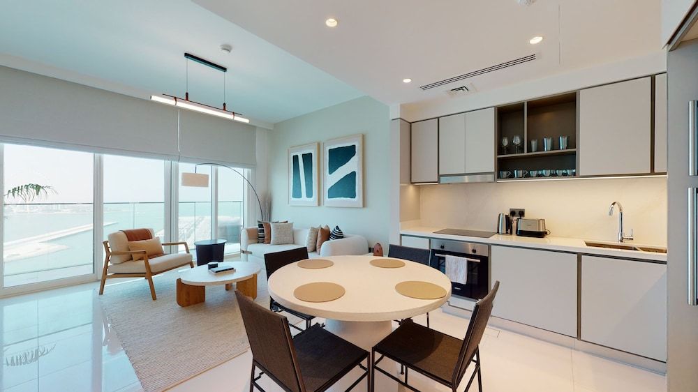 undefined Sunrise Bay 2BR Luxury Apartment 8