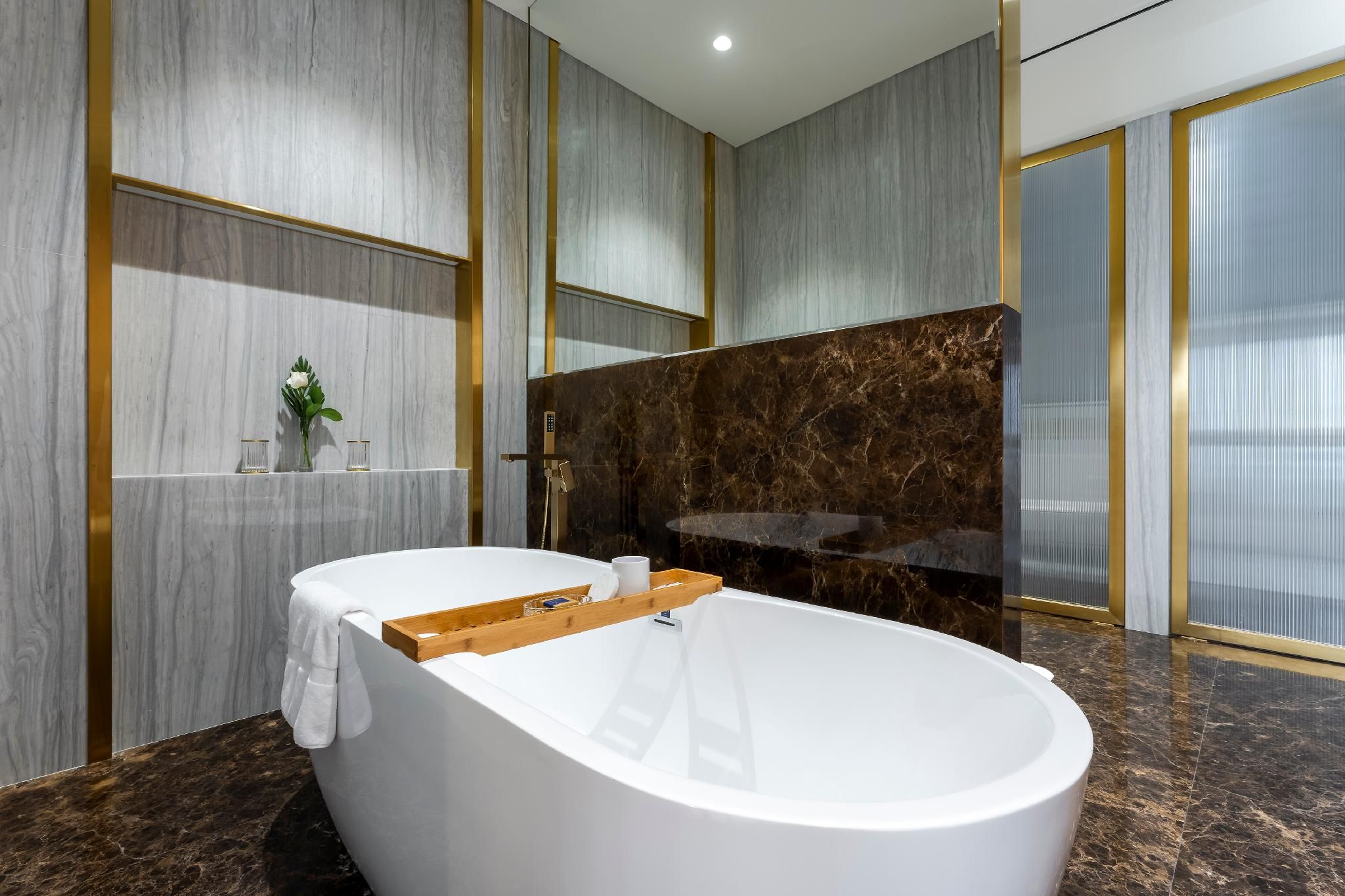 Monaco Suite