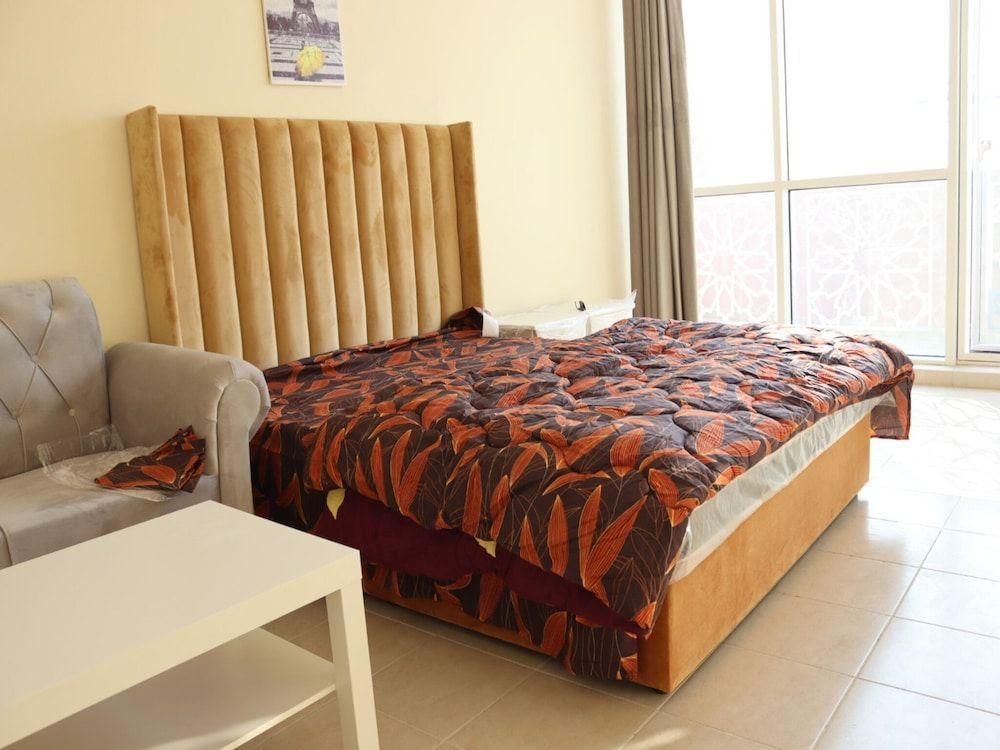 undefined Beautiful Furnished Studio With Close Kitchen 6