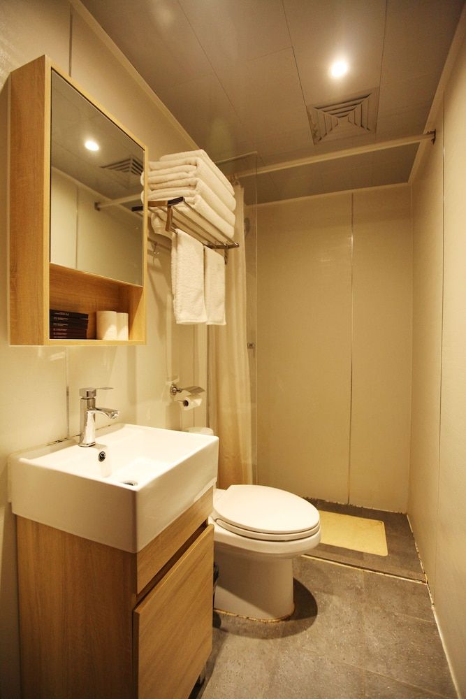 undefined Beijing Hyde Courtyard Hotel 7