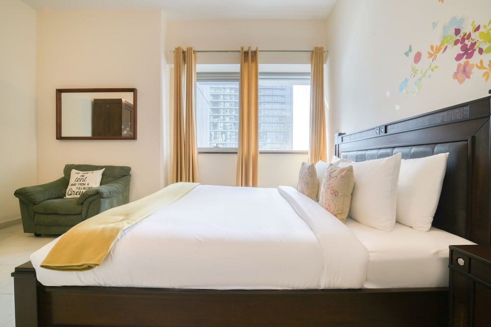 Executive Towers Amazing 1BR Onsite Pool Business bay Comfort Apartment, 1 Bedroom, City View 6