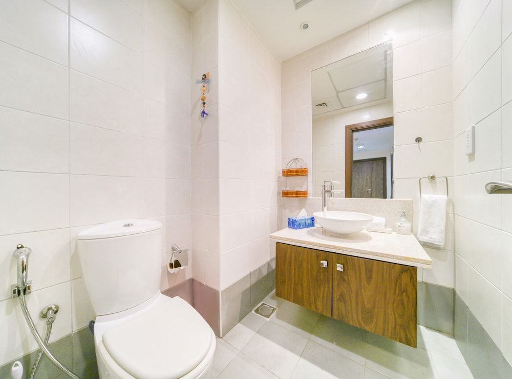 Executive Towers Amazing 1BR Onsite Pool Business bay Comfort Apartment, 1 Bedroom, City View 11