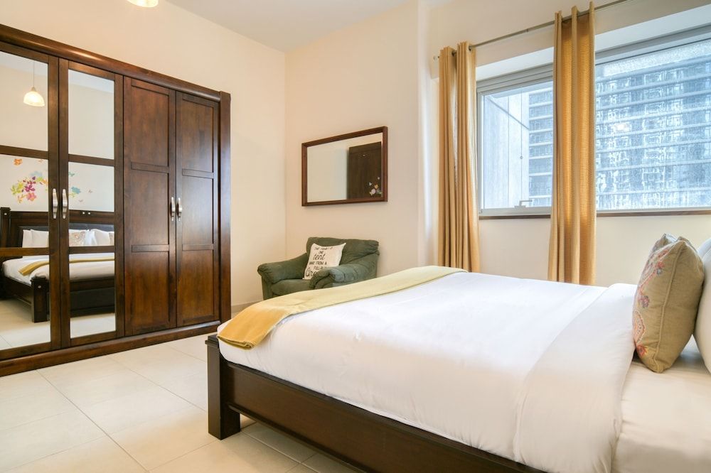 Executive Towers Amazing 1BR Onsite Pool Business bay Comfort Apartment, 1 Bedroom, City View 9