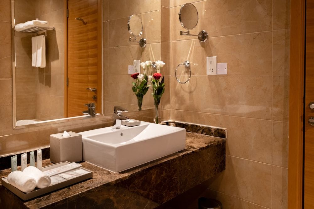 Peony Hotel Studio Suite 5