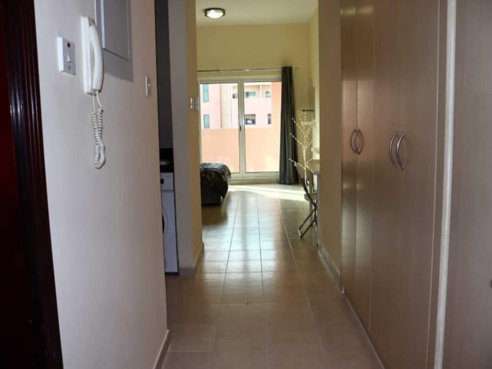 undefined Discovery Gardens - Stunning Studio With Balcony And Free Parking 5