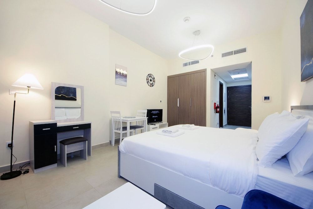 undefined Studio Apartment in Azizi Samia 5