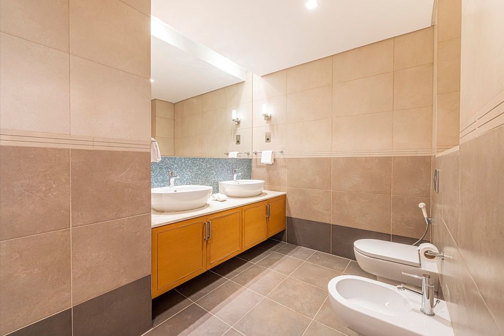 Large Terrace and Pool View - 2 Br - Next to Mall Apartment, 2 Bedrooms, Accessible, Smoking 19