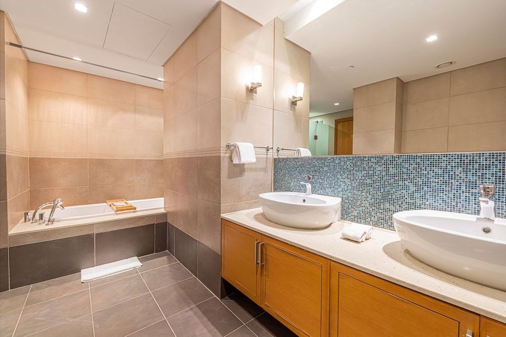 Large Terrace and Pool View - 2 Br - Next to Mall Apartment, 2 Bedrooms, Accessible, Smoking 15