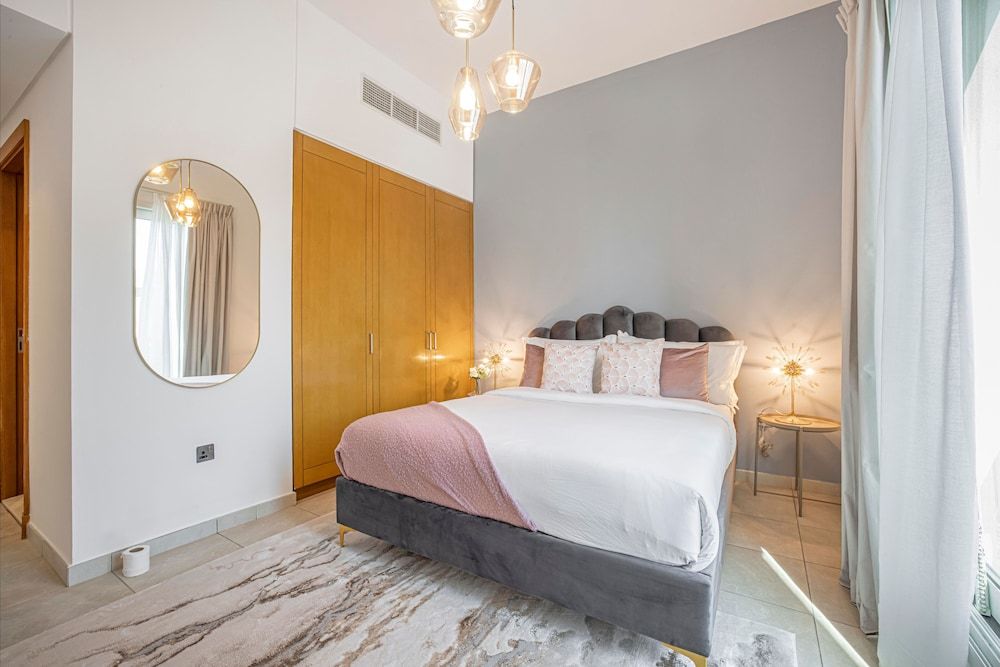 Large Terrace and Pool View - 2 Br - Next to Mall Apartment, 2 Bedrooms, Accessible, Smoking 5